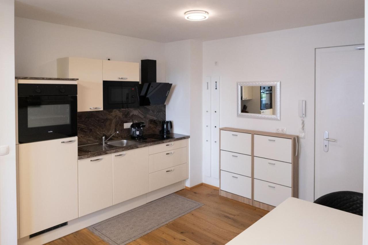 Modern Apartment W/ Cozy Balcony Near City Center Wiedeń Zewnętrze zdjęcie